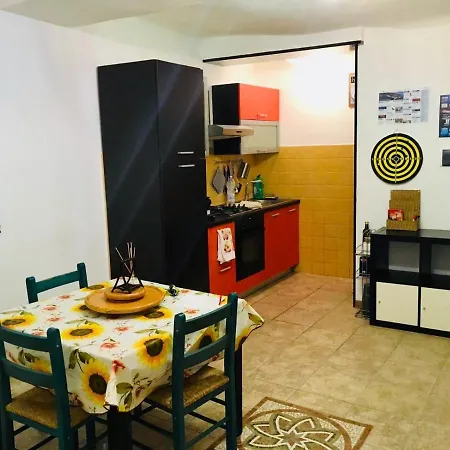 Nel Centro Storico Di Apartamento